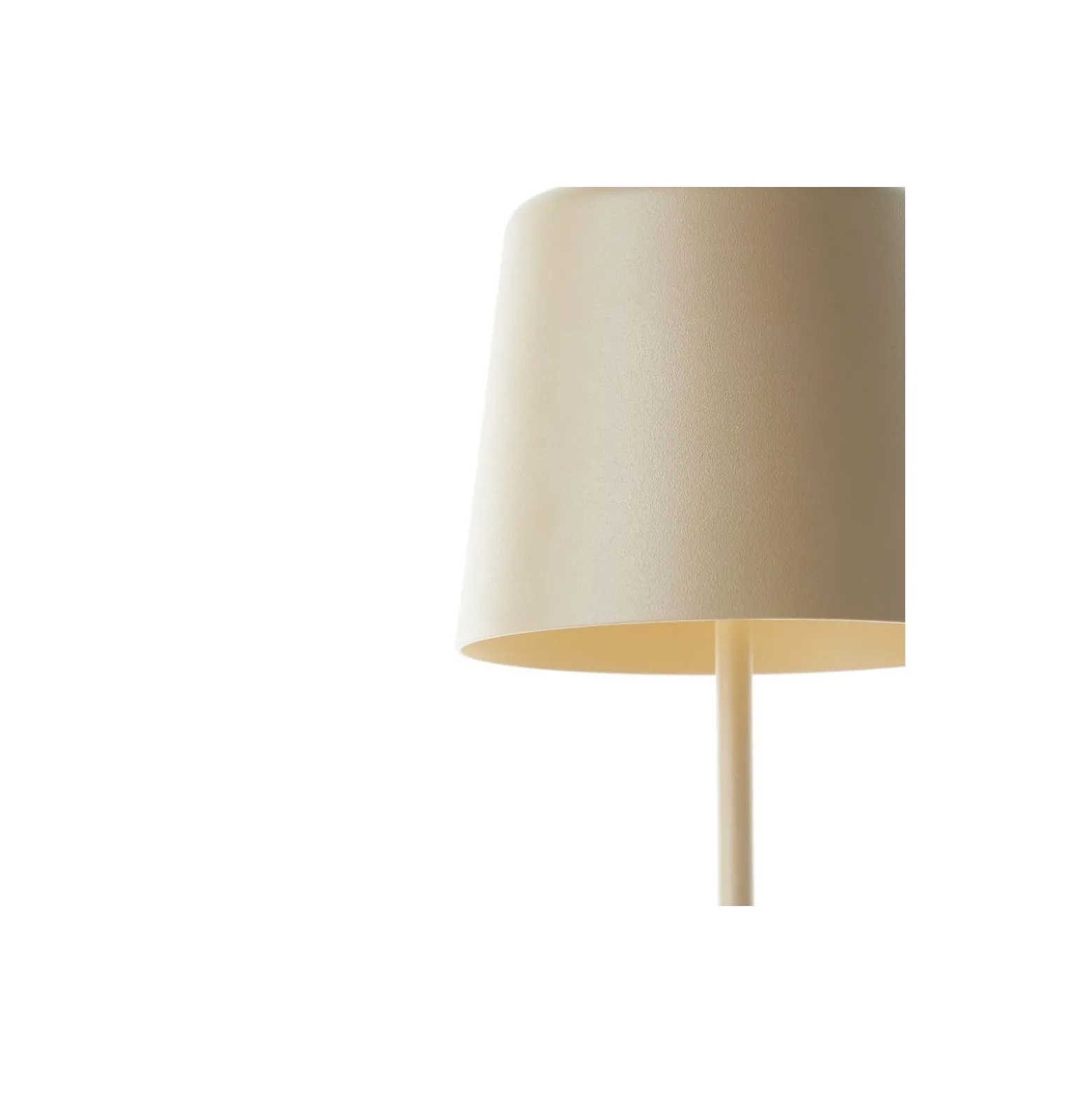 Brilliant Bordslampa Kaami Metall Plast Brun 2W 310lm - 830 Varm Vit | 100mm - IP44 - Utomhus - Dimbar