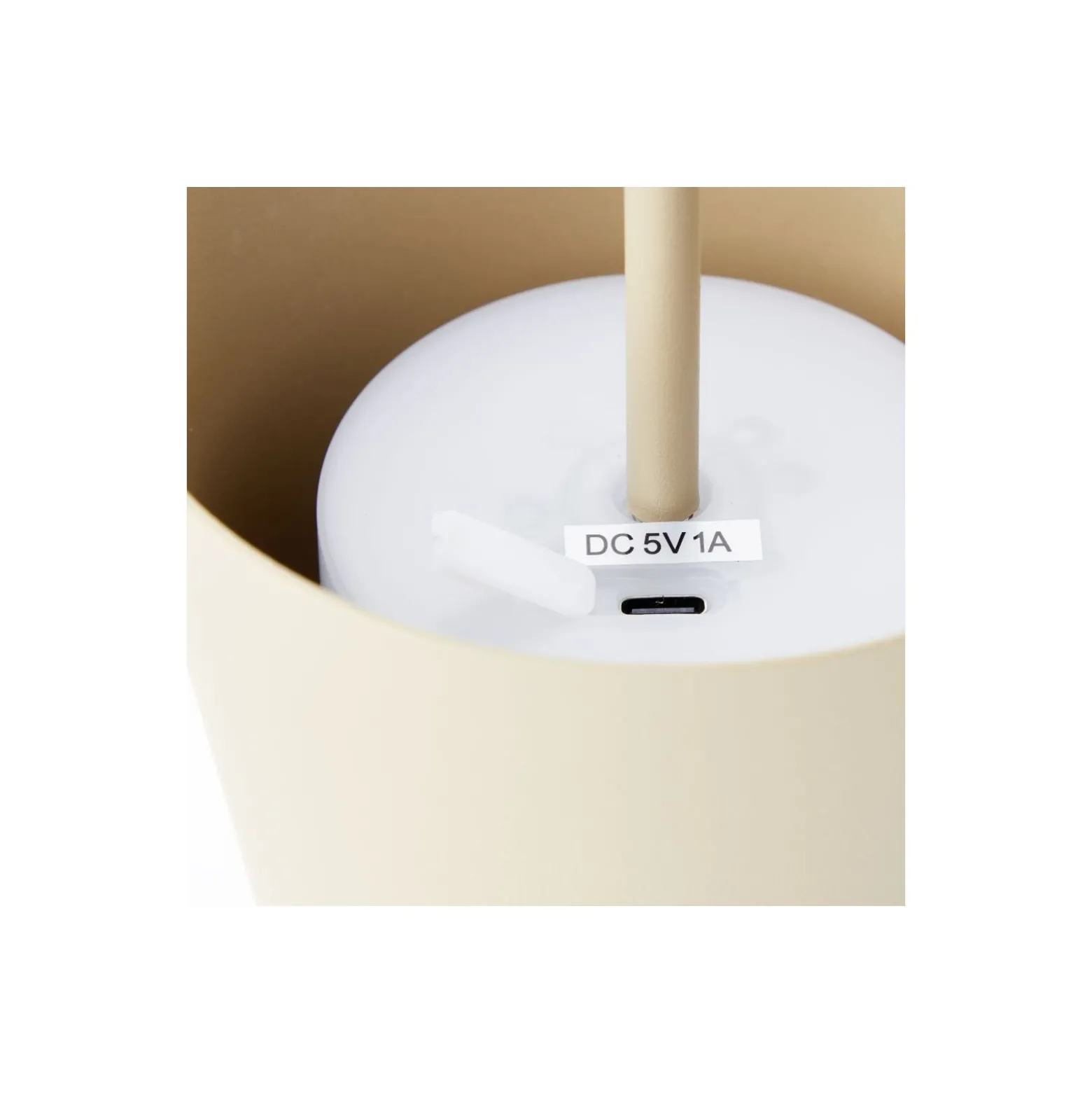 Brilliant Bordslampa Kaami Metall Plast Brun 2W 310lm - 830 Varm Vit | 100mm - IP44 - Utomhus - Dimbar