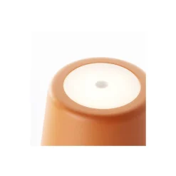 Brilliant Bordslampa Kaami Metall Plast Apelsin 2W 310lm - 830 Varm Vit | 100mm - IP44 - Utomhus - Dimbar