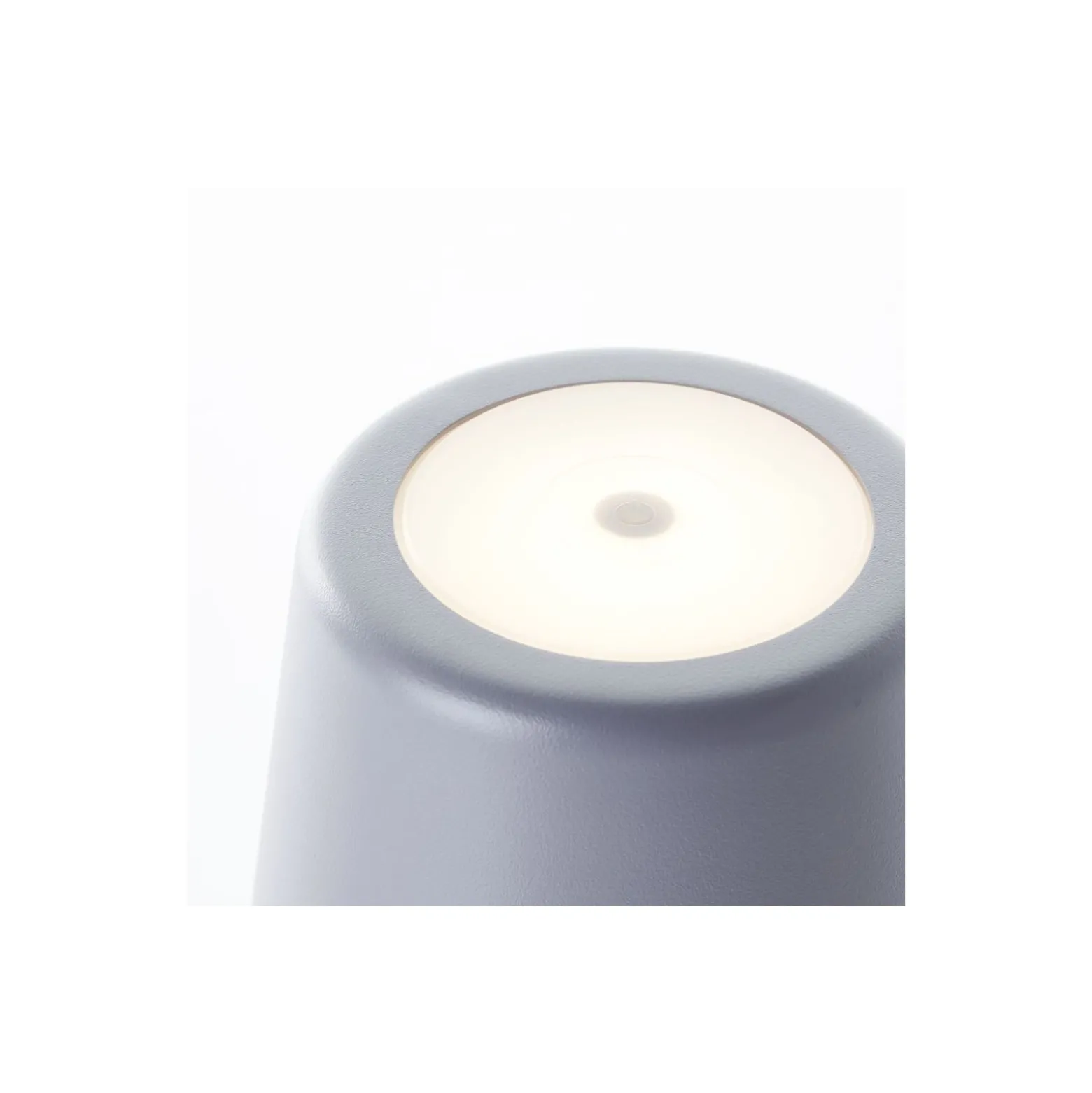 Brilliant Bordslampa Kaami Metall Plast Grå 2W 310lm - 830 Varm Vit | 100mm - IP44 - Utomhus - Dimbar