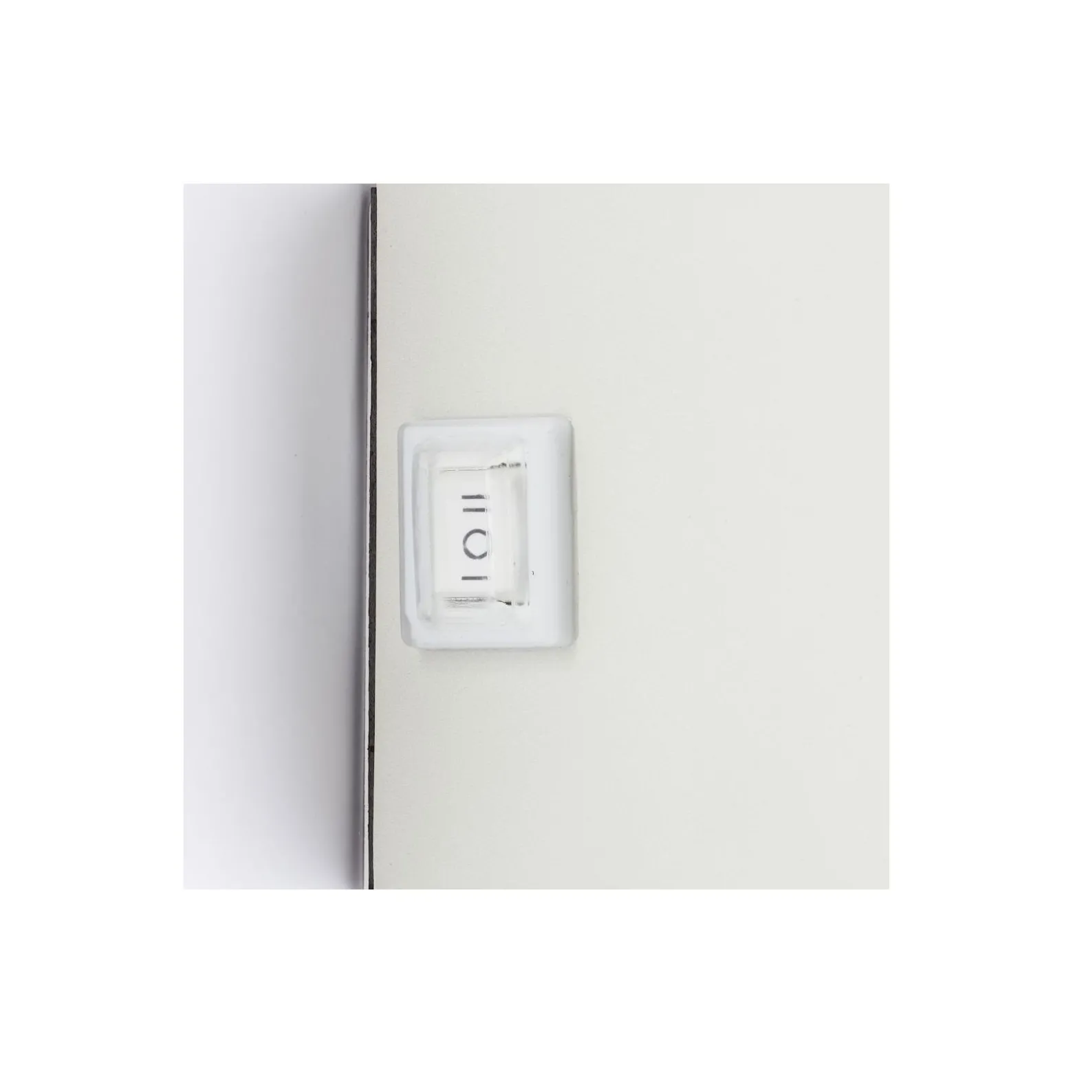 Brilliant Iseo Vägglampa Plast Vit 4W 300lm - 830 Varm Vit | IP44 - med USB
