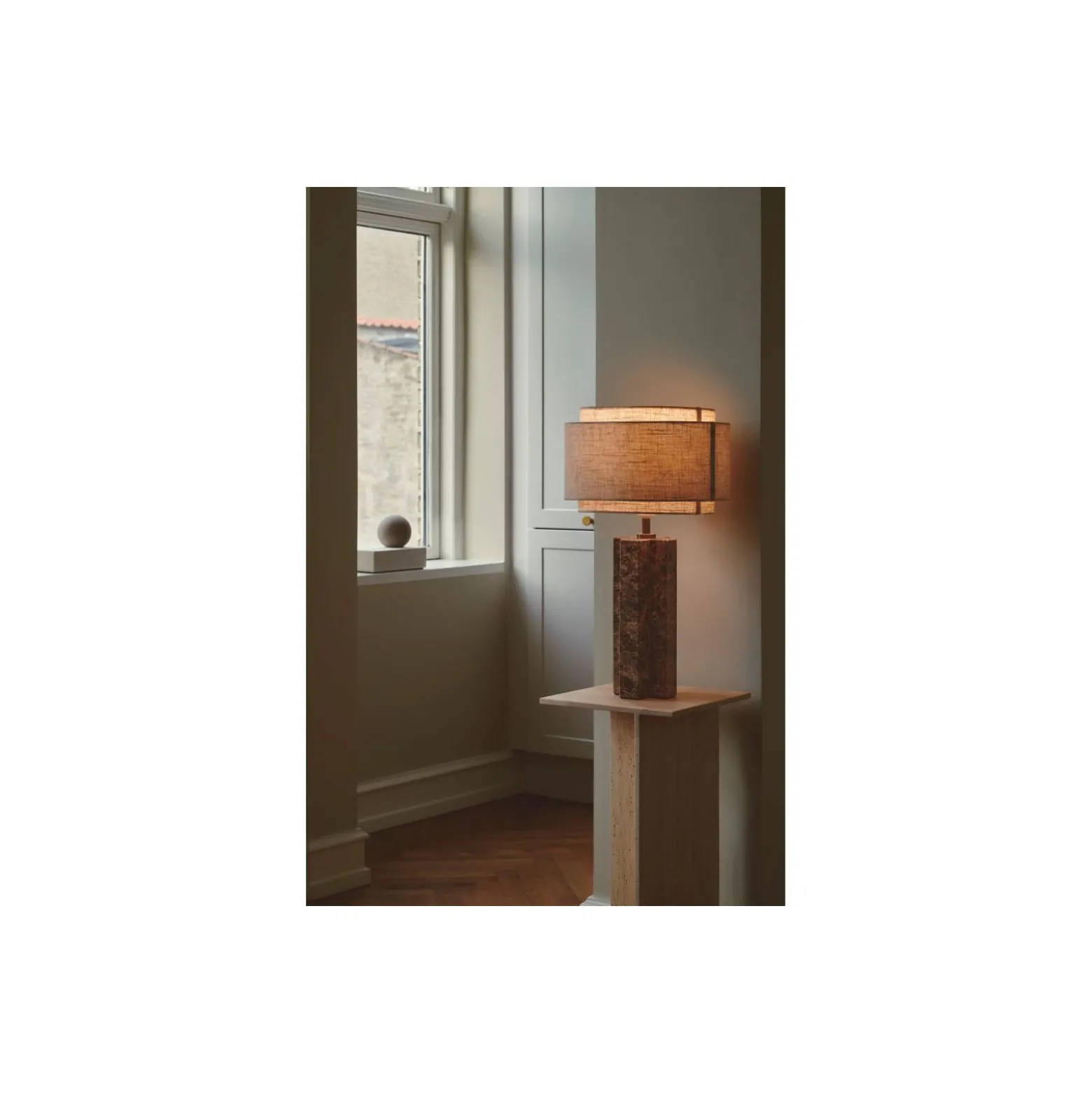 DFTP by Nordlux Bordslampa Takai Marmor och Textil Beige | Passande för 1x E27