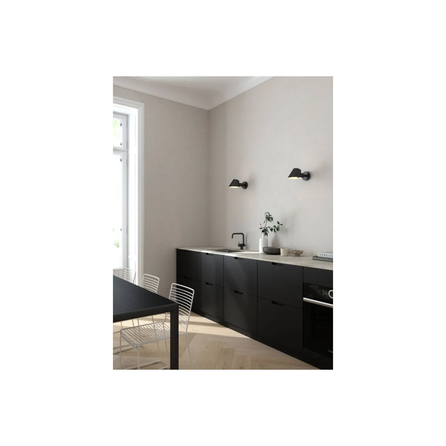 DFTP by Nordlux LED Vägglampa Stay Aluminium Svart | Passande för E27