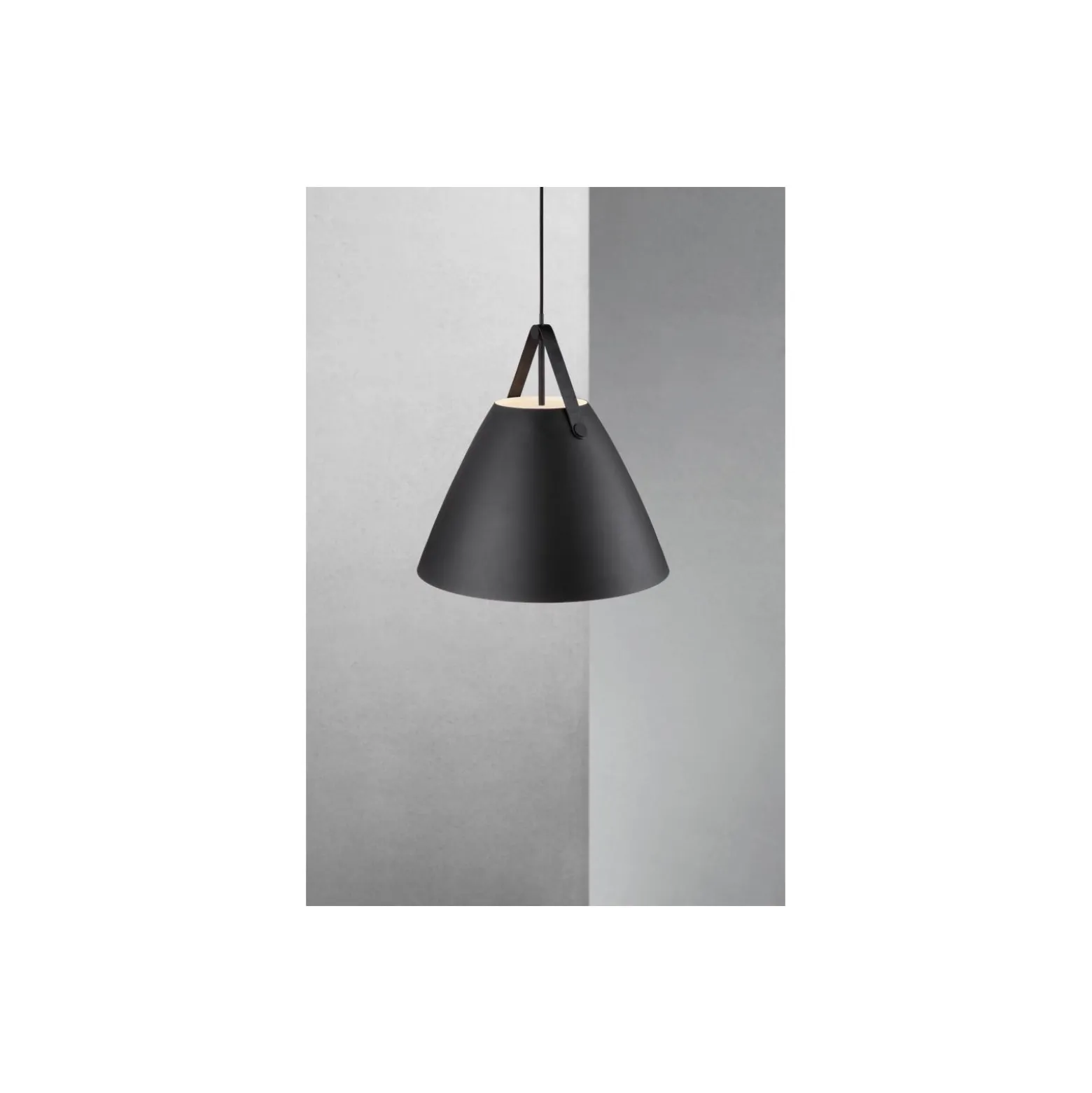 DFTP by Nordlux Pendellampa Strap 48 Svart - Metall | E27 Max 40W