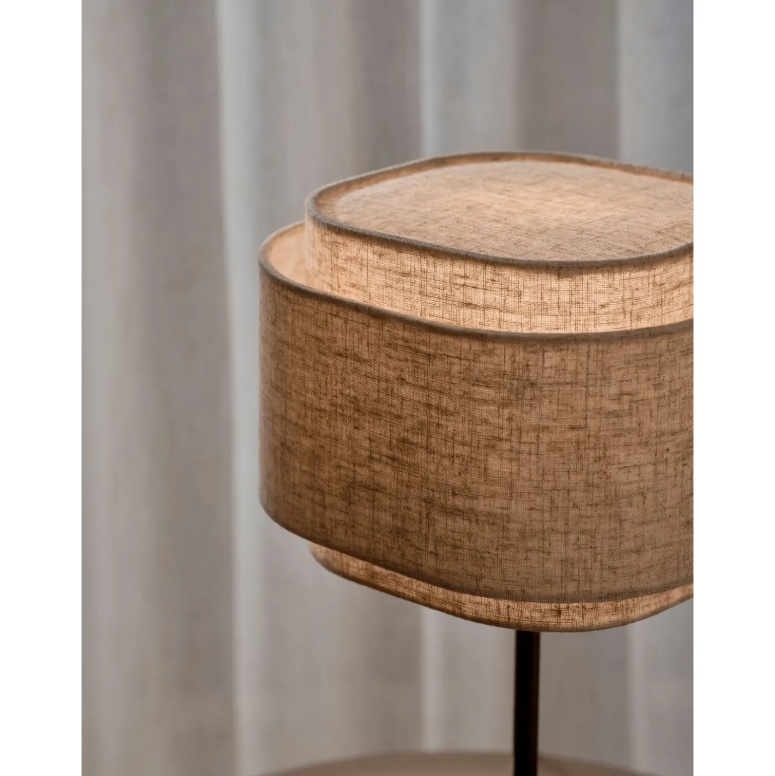 DFTP by Nordlux Takai Bordslampa Beige | Passande för E27
