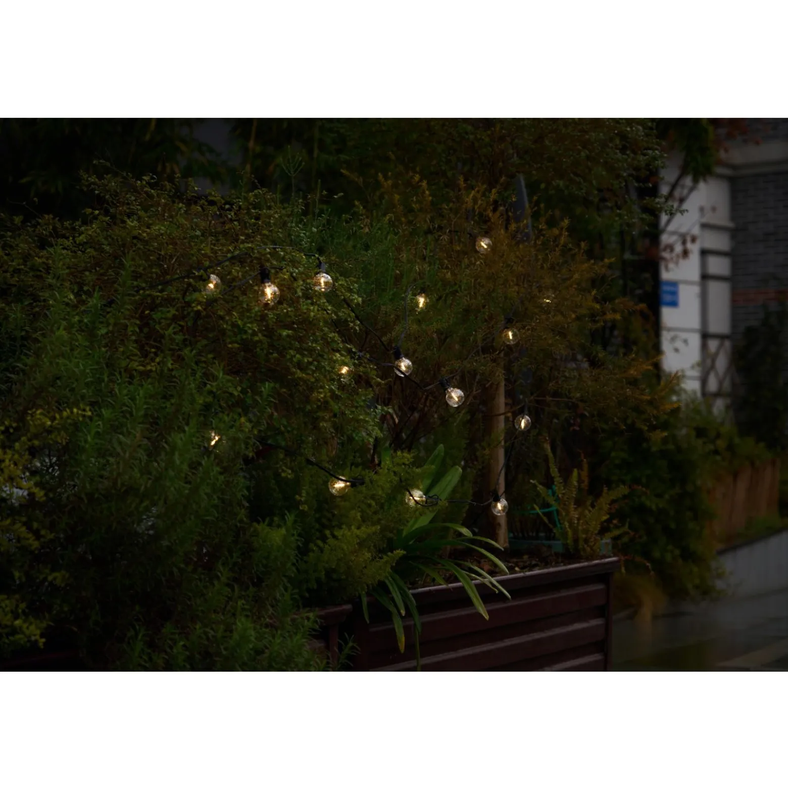 D'Lite Sparkl LED Ljusslinga 4W 250lm - 827 Extra Varm Vit | IP44 - 3x 5m (15m Totalt) - Anslutbar Upp till 25m