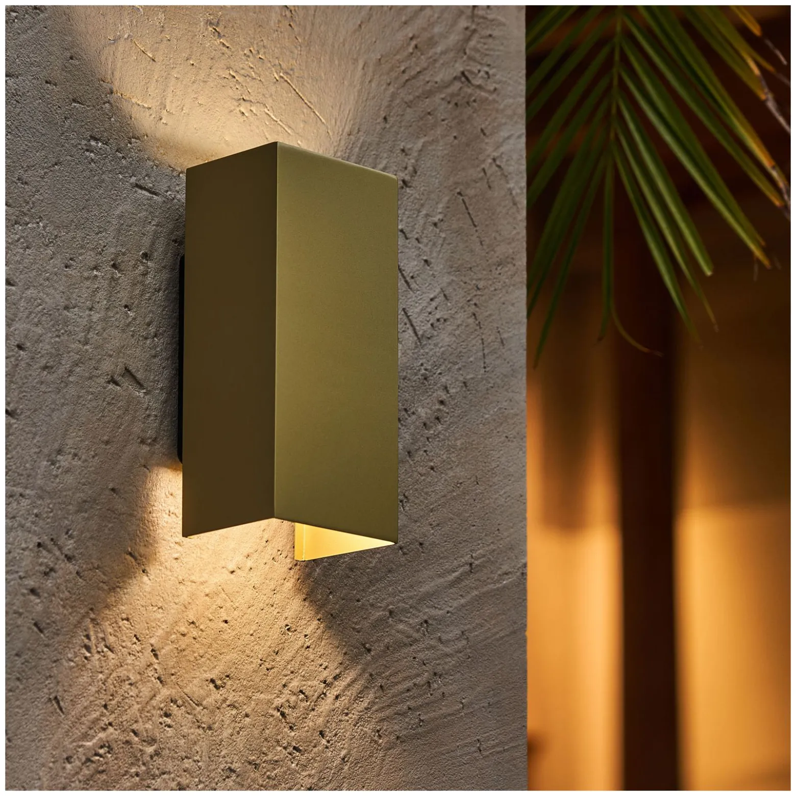 D'Lite Vägglampa Aurora Guld Up & Down 6.5W 500lm - 830-840 CCT | IP54