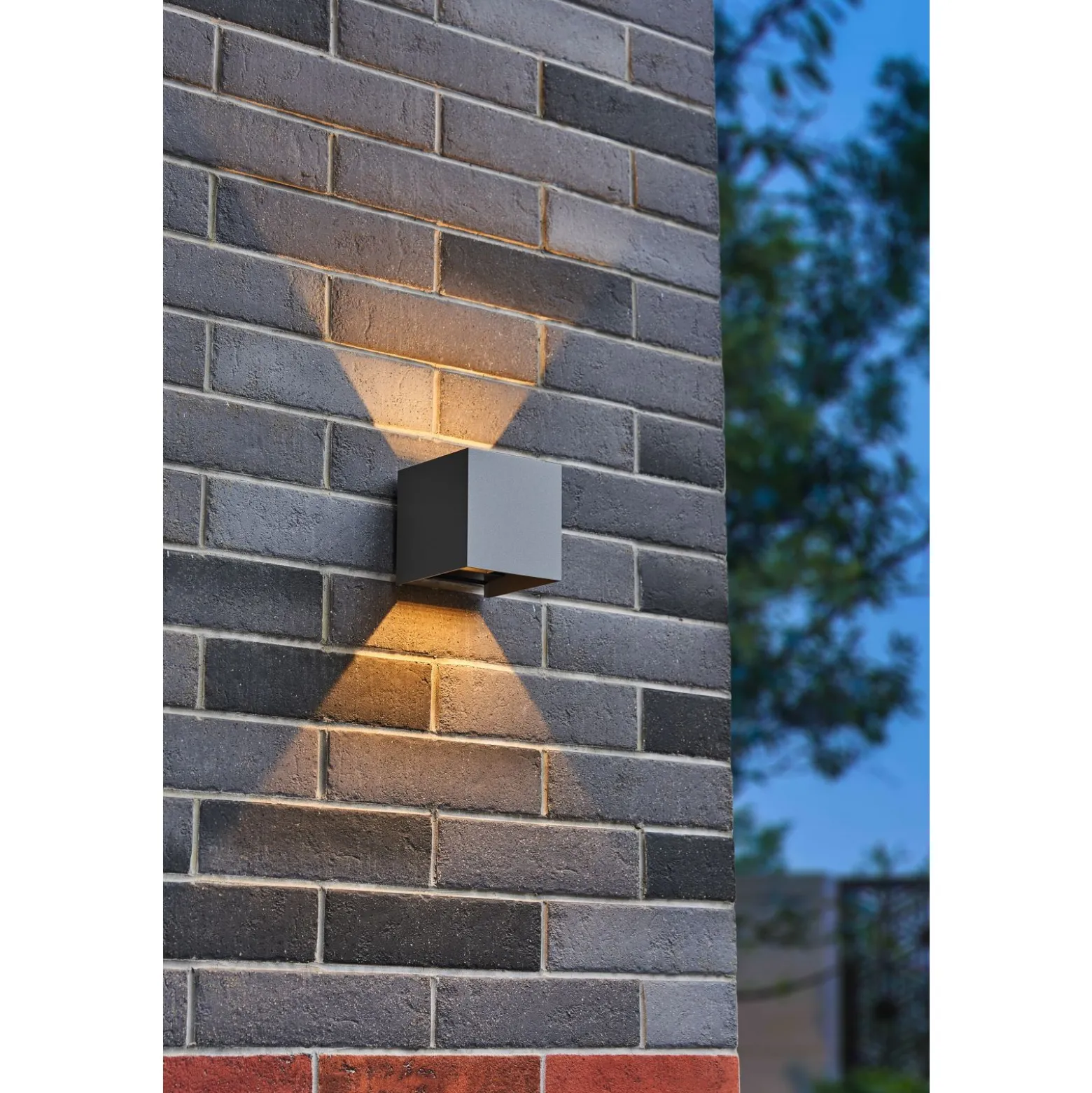 D'Lite Vägglampa Elingen Grå 4.9W 480lm - 830 Varm Vit