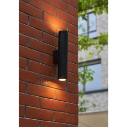 D'Lite Vägglampa Limor Aluminium Svart Up & Down| IP54 - Passande för 2x GU10