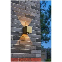 D'Lite Vägglampa Nova Guld Up & Down 4.9W 480lm - 830 Varm Vit | IP54