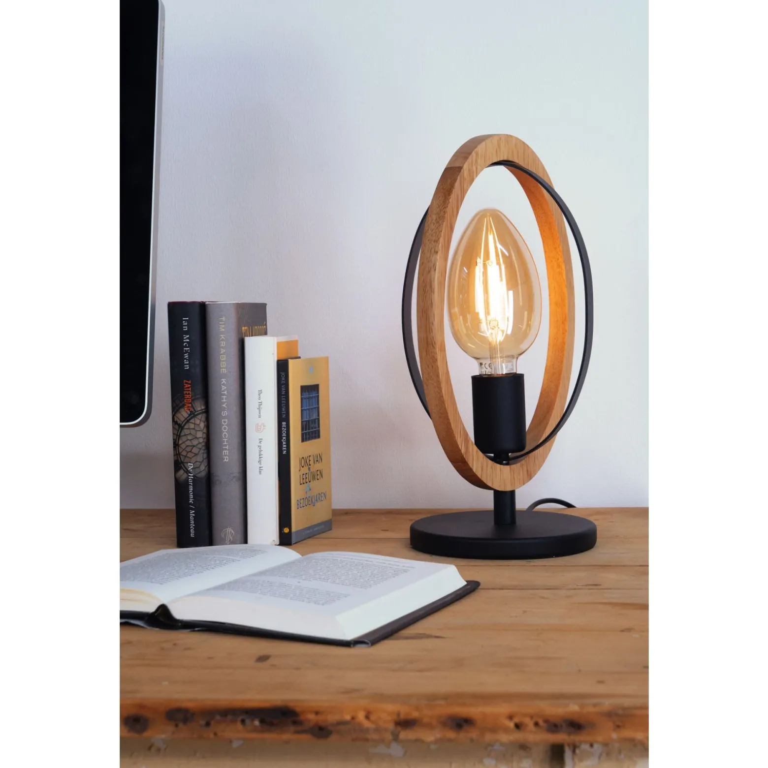 Eglo Bordslampa Basildon Stål Svart Trä | Passande För 1x E27