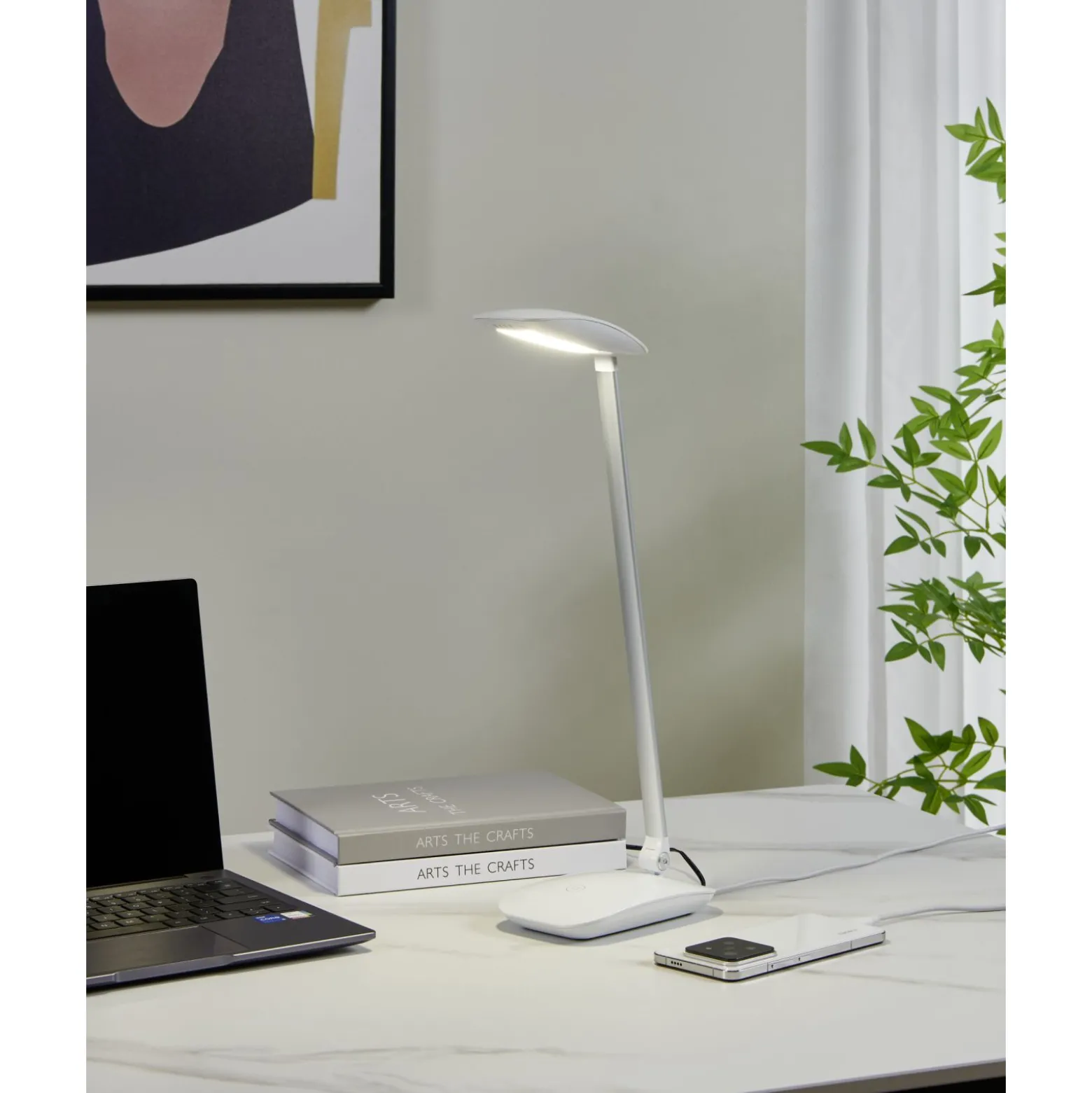 Eglo Bordslampa Cajero Plast Vit 4W 700lm - 840 Kallvit | Dimbar