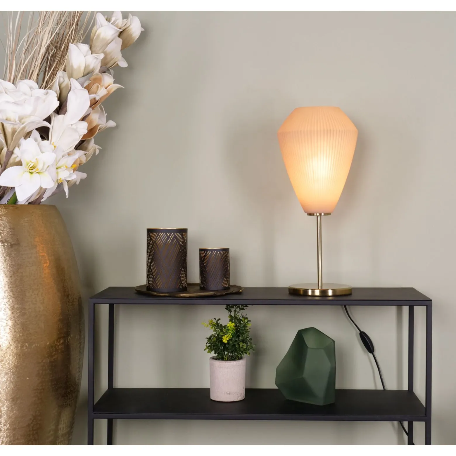 Eglo Bordslampa Caprarola Stål Guld | Passande För 1x E27