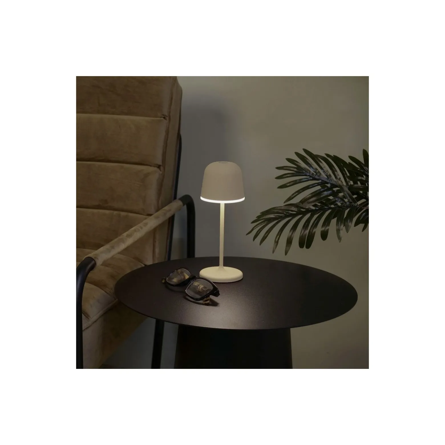 Eglo Bordslampa Mannera-S Aluminium Sanded 1W 170lm - 825-830-840 CCT | IP54 - Touch Dimbar - USB-C