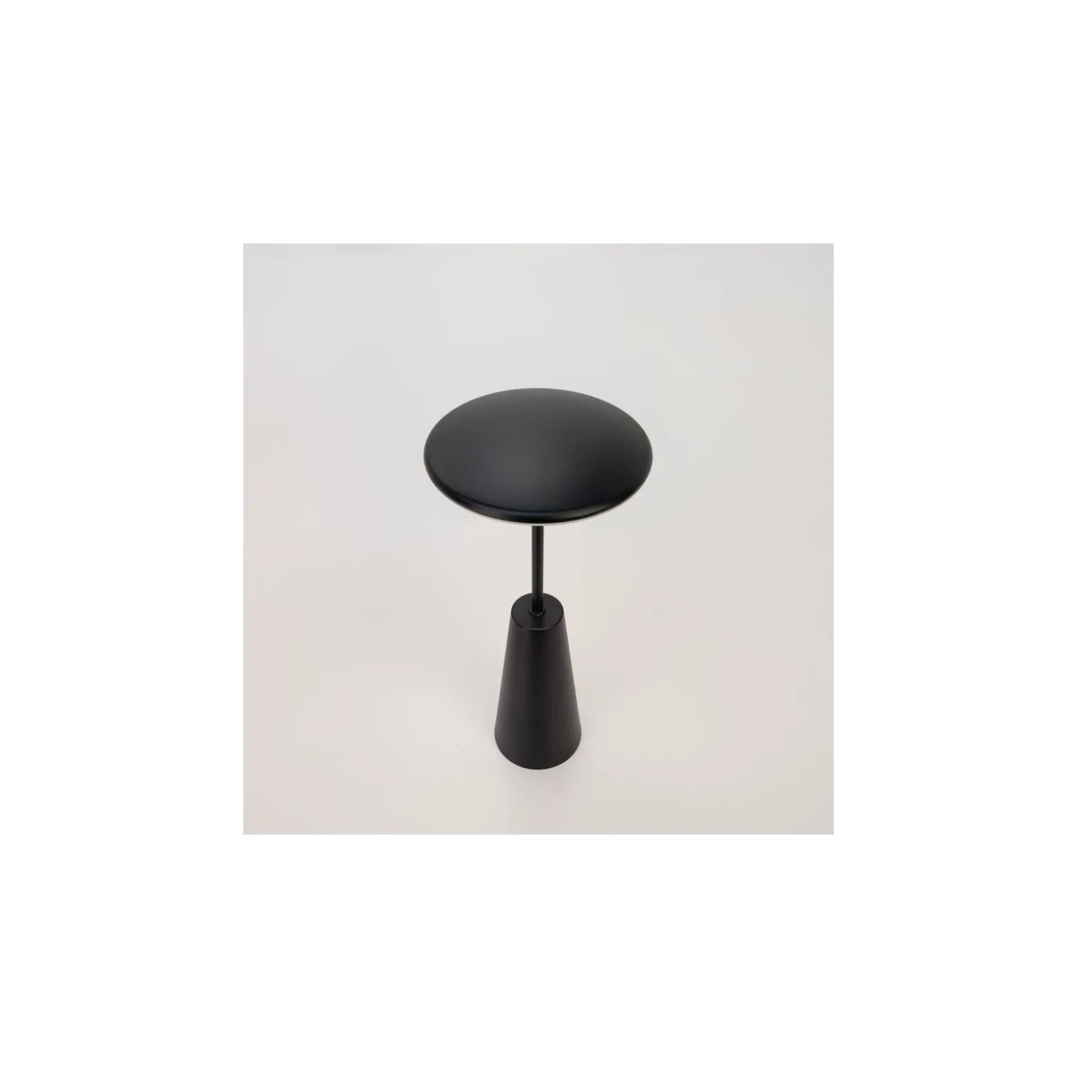 Eglo Bordslampa Piccola Stål Svart 2W 270lm - 824-830-840 CCT | IP54 - Touch Dimbar - USB-C