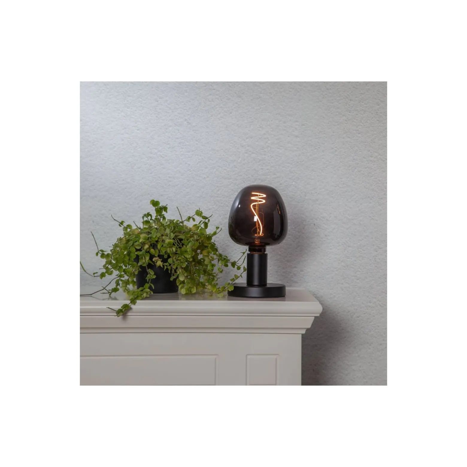 Eglo LED Globe E27 Filament Smokey 4W 40lm - 820 Extra Varm Vit | Dimbar - Ersättare 15W