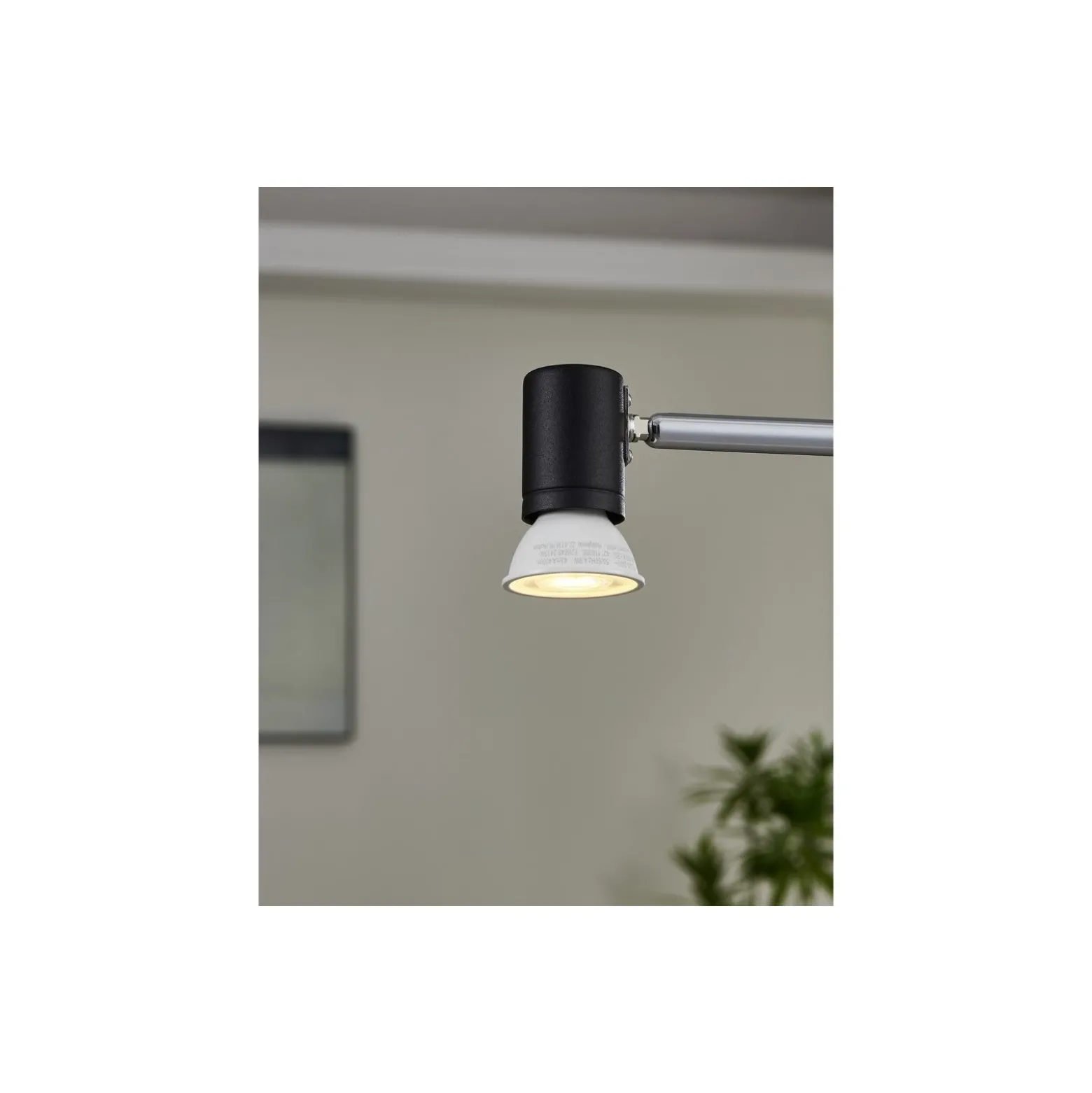 Eglo LED Spot GU10 PAR16 4.9W 420lm - 827-865 Justerbar Vit + RGB | Zigbee Dimbar - Ersättare 40W