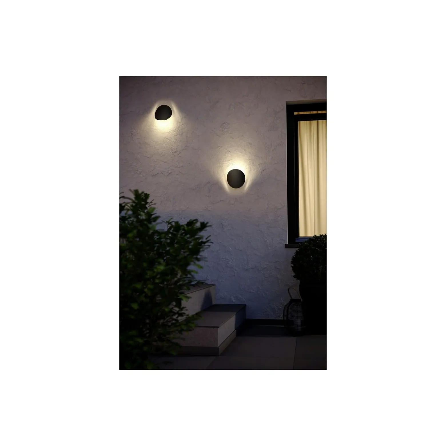 Eglo Vägglampa Briale Aluminium Svart 4W 800lm - 830 Varm Vit | IP44