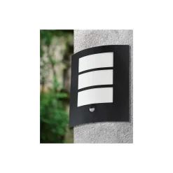Eglo Vägglampa City Stål Svart | IP44 - Passande för 1x E27 - Rörelsesensor