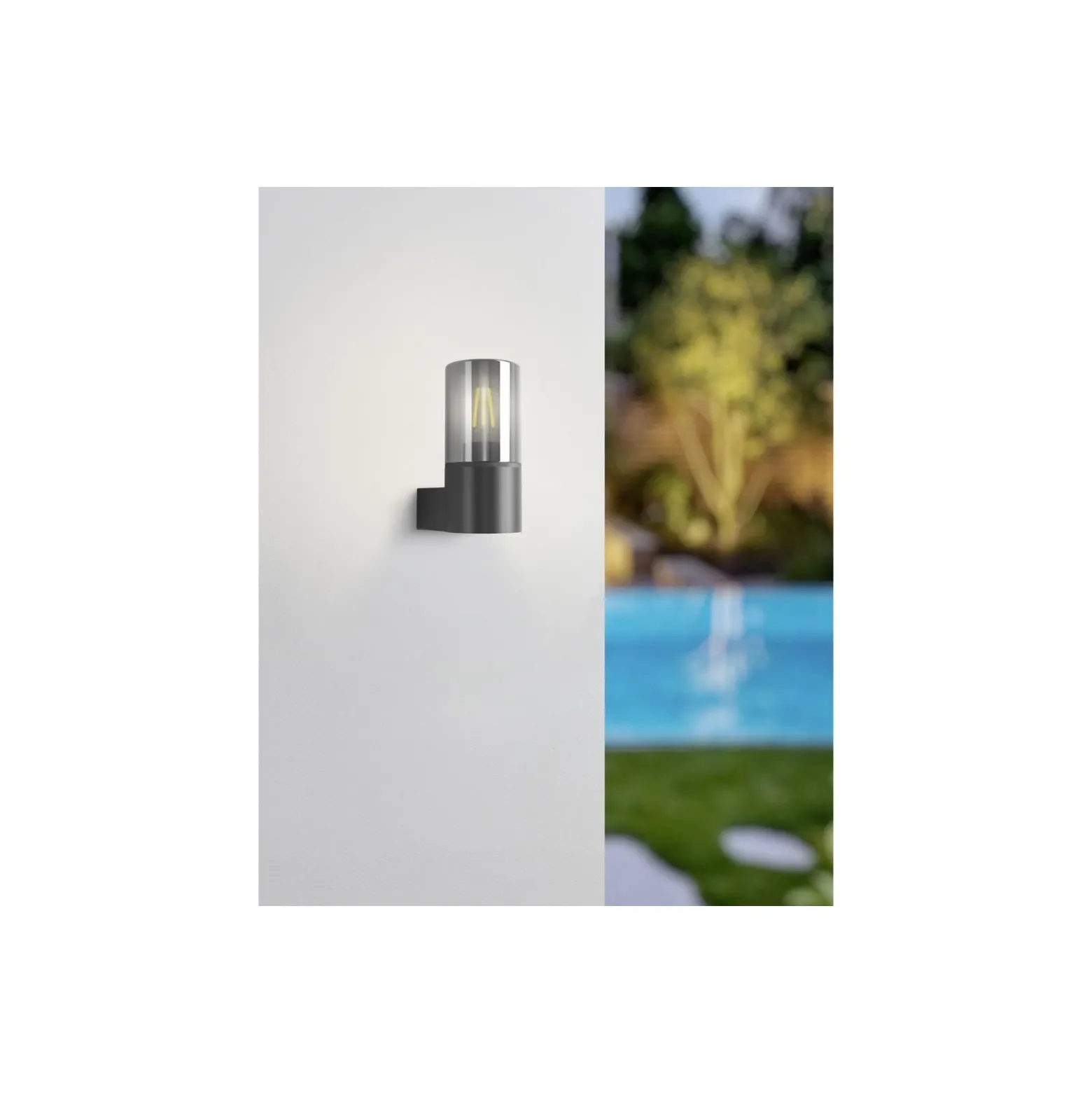 Eglo Vägglampa Cropani Svart | IP54 - Passande för 1x E27