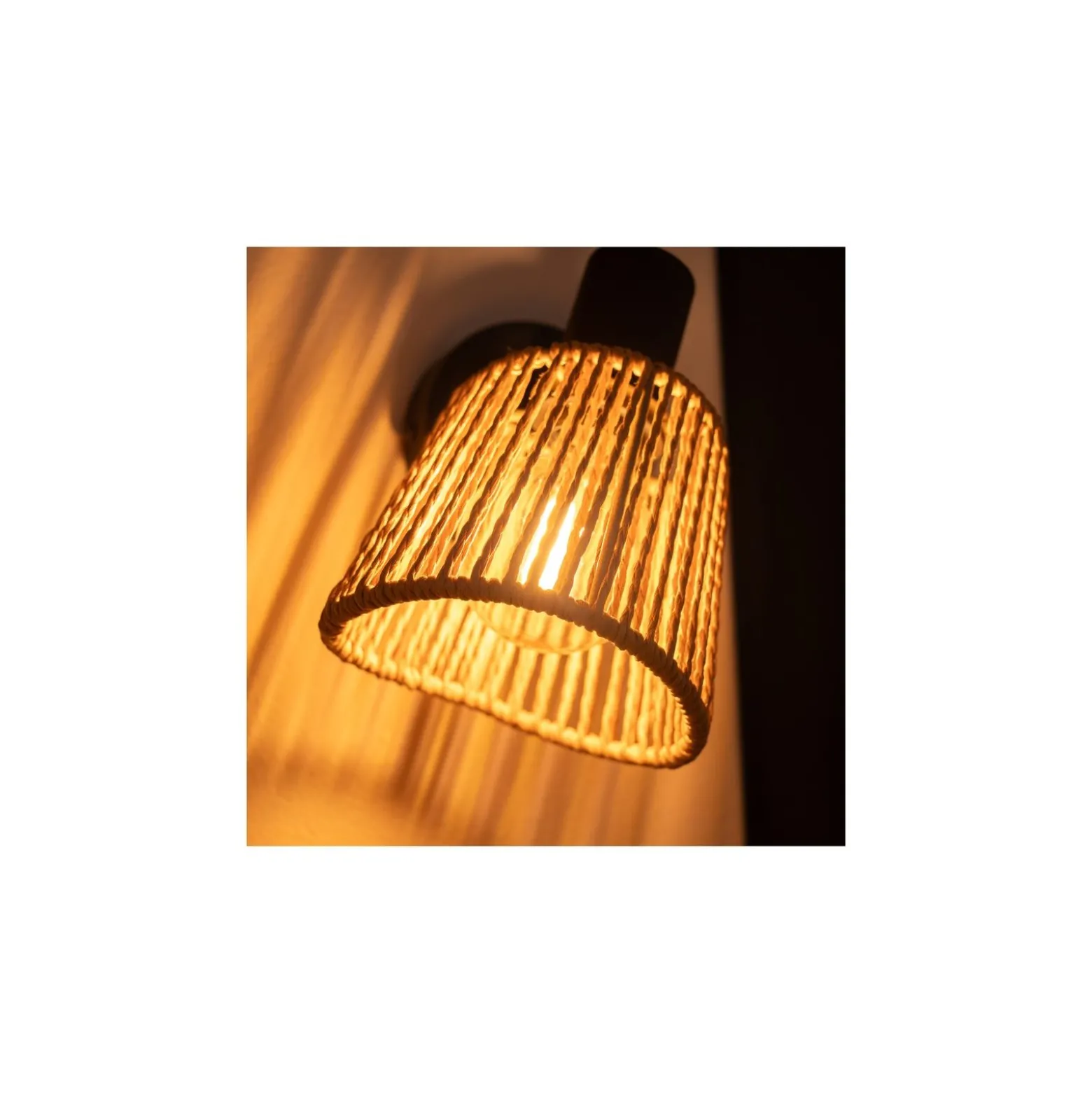 Eglo Vägglampa Keelby Stål Svart | IP20 - Passande för 1x E14