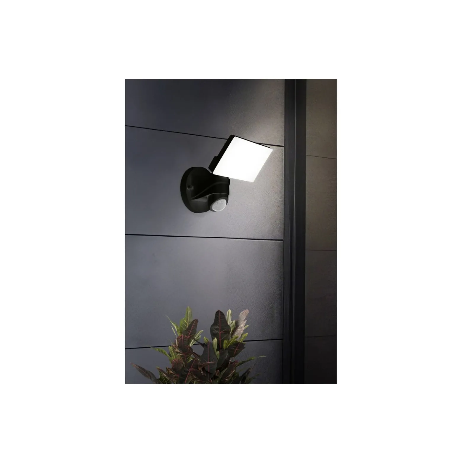 Eglo Vägglampa Pagino Svart 11W 2200lm - 850 Kallvit | IP44 - Rörelsesensor