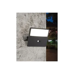 Eglo Vägglampa Panettieri Solar Svart 8W 1600lm - 840 Kallvit | IP65 - Rörelsesensor