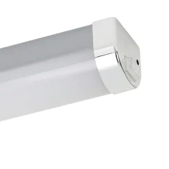 Eglo Vägglampa Tragacete 1 Plast Stål Silver 75W 900lm - 840 Kallvit | IP44