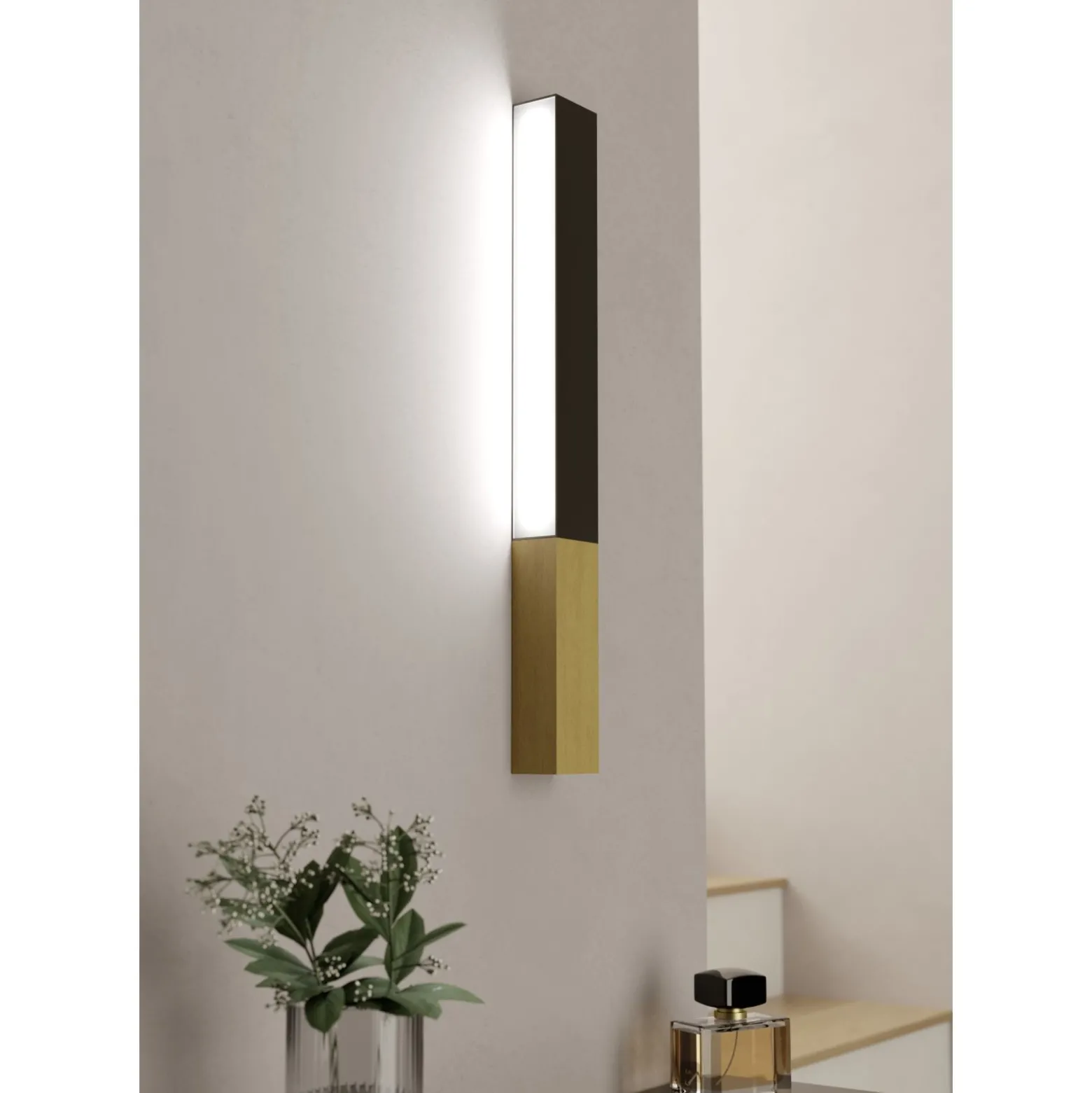 Eglo Vägglampa Tudons Aluminium Stål Svart Trä 12W 1300lm - 830 Varm Vit