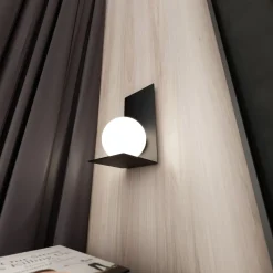 Emibig Vägglampa Form Stål Svart | Passande för 1x E14 - Max 10W