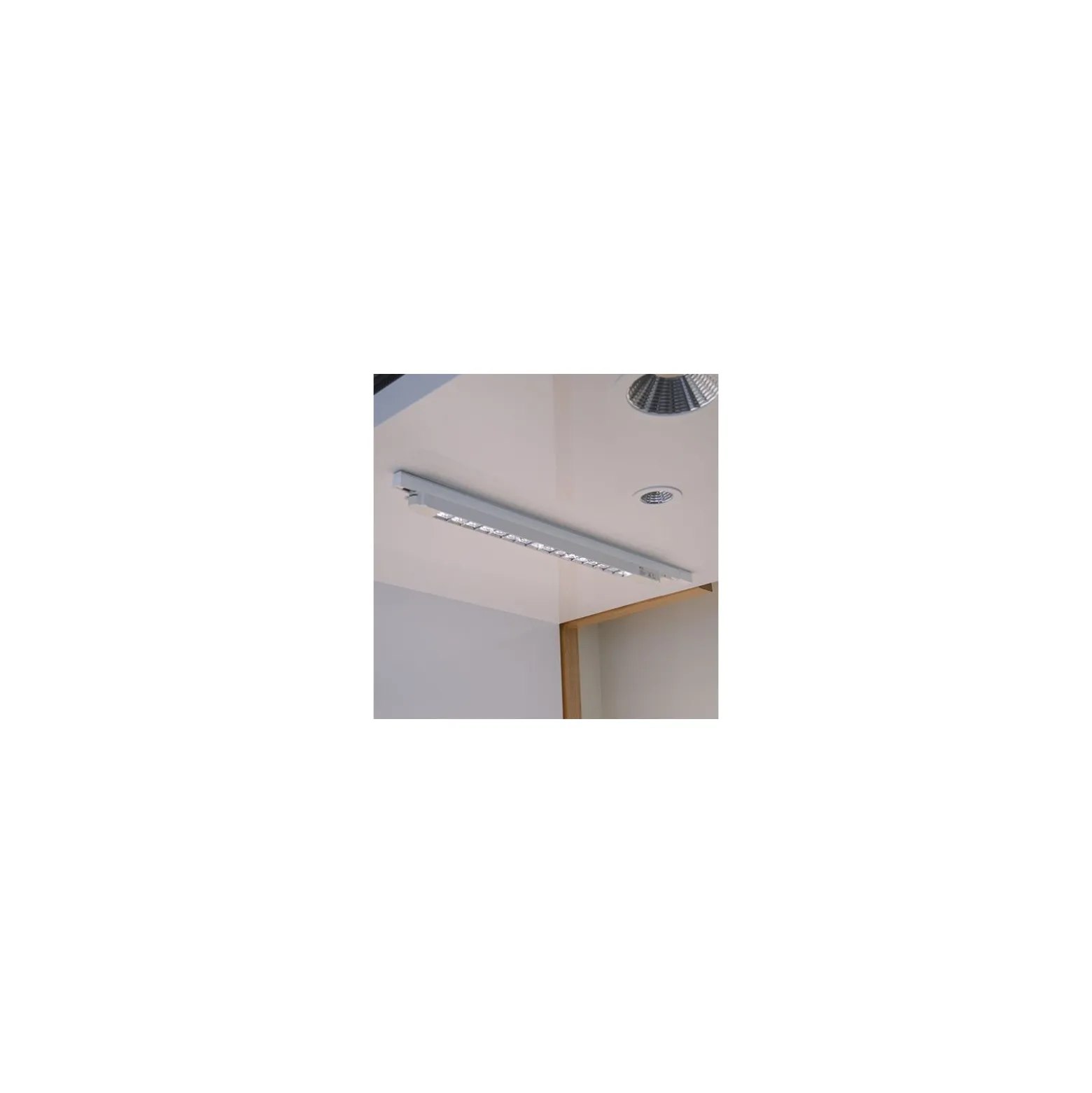 Interlight LED-skenbelysning Orion Vit 55W 3150lm 80D - 840 Kallvit