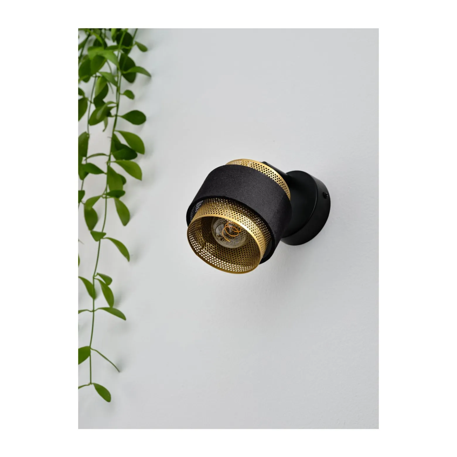 Ledvance Decor Spot Hornet Tak Spot Svart 1x2.8W - 827 Extra Varm Vit | Inkl. 1x E14