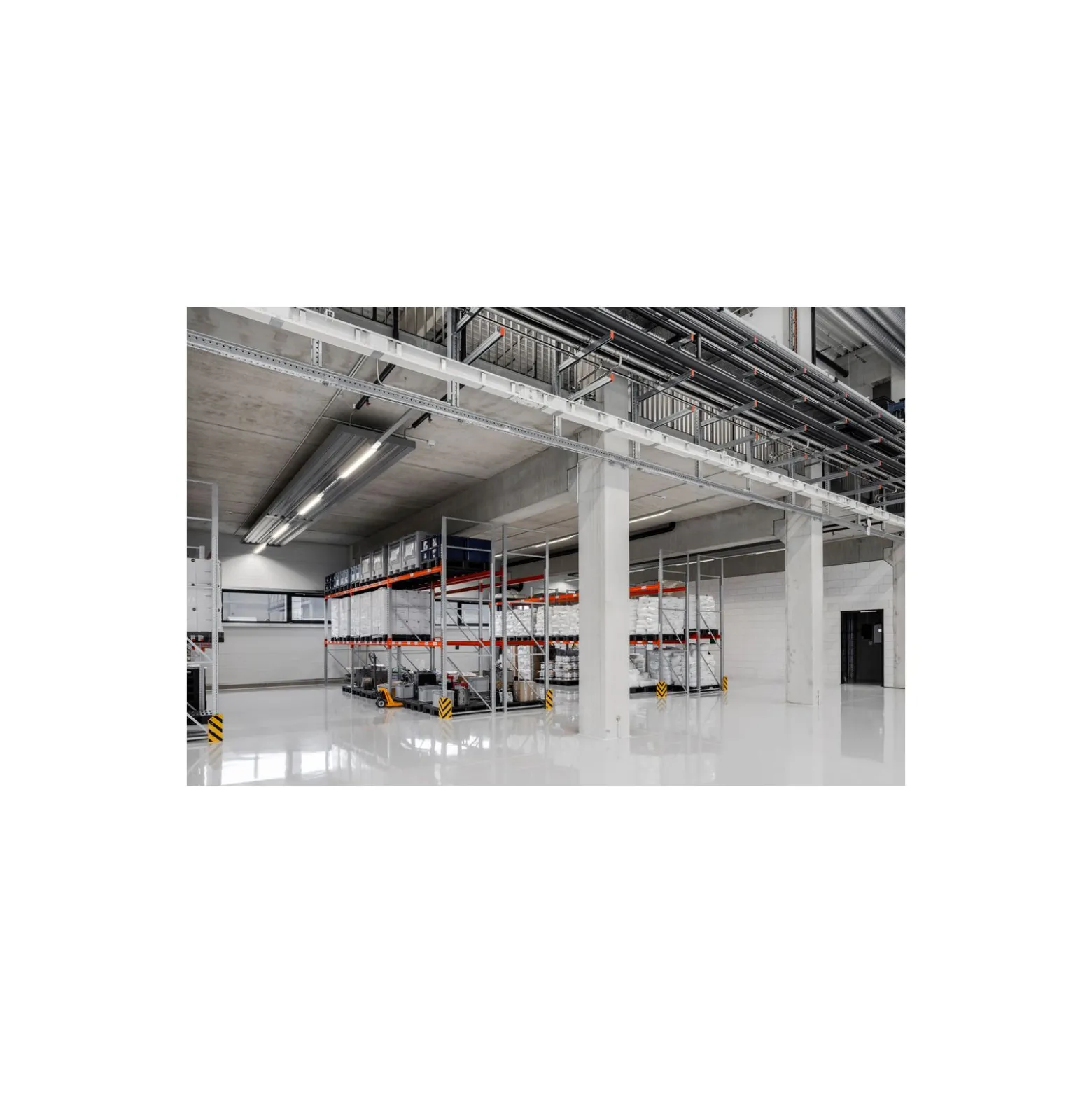 Ledvance LED Lowbay Flex Vit 140W 22000lm - 840 Kallvit | IP66 - Ersättare 400W