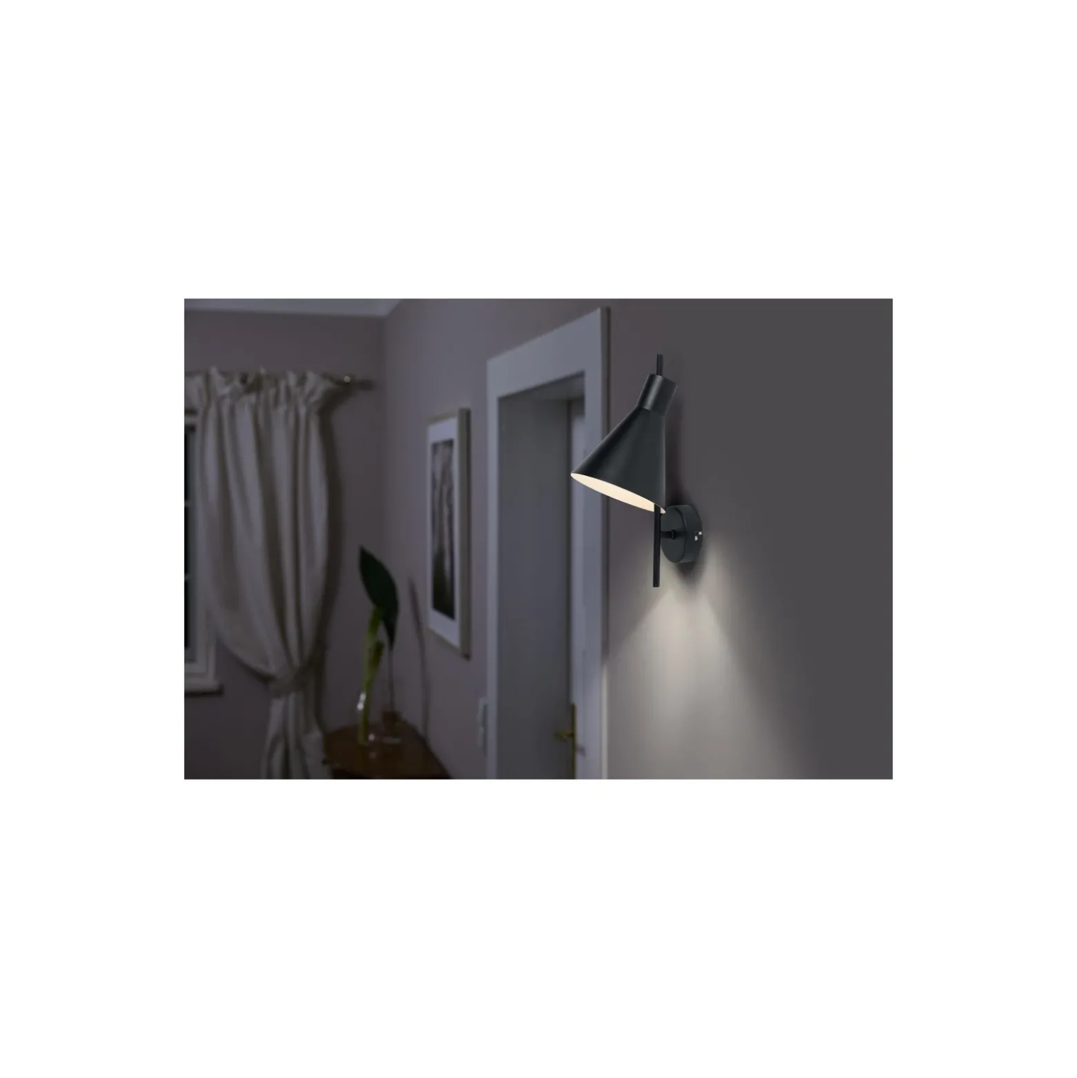 Ledvance LED Vägglampa Decor Tokio Svart 5W 300lm - 830 Varm Vit