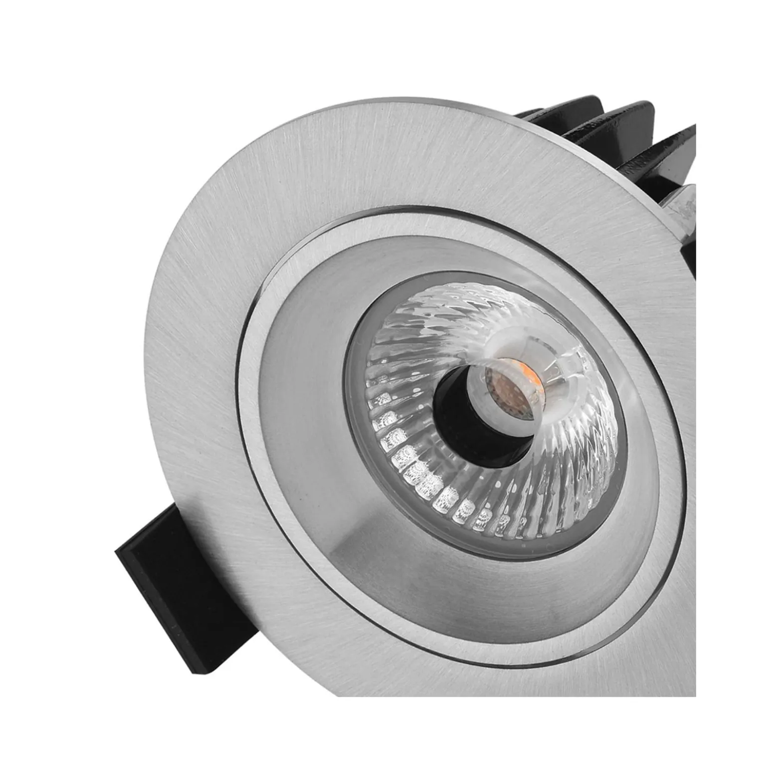 Noxion LED Spot Diamond Lutningsbar Aluminium 6W 400lm 36D - 927 Extra Varm Vit | Utskärning 83mm - IP44 - Bästa färgåtergivning - Dimbar