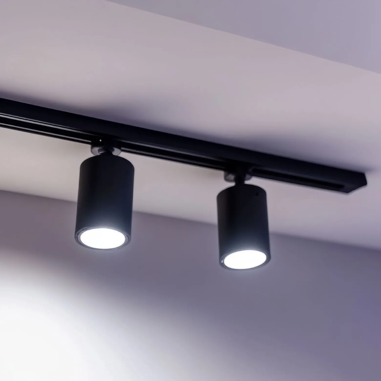 Noxion LED Spårbelysning 3-Fas Delta Pro 30W 3500lm 36D - 930-940-957 CCT | UGR <19