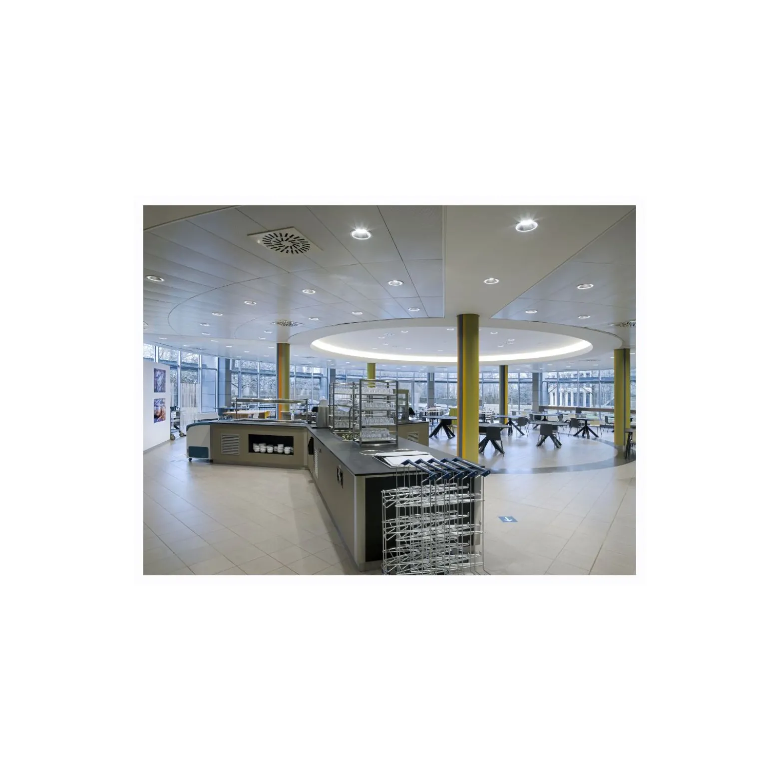Sylvania LED Downlight Insaver Slim 175 Aluminium Vit 13W 1700lm 70D - 840 Kallvit | Utskärning 175mm - IP44 - Dimbar