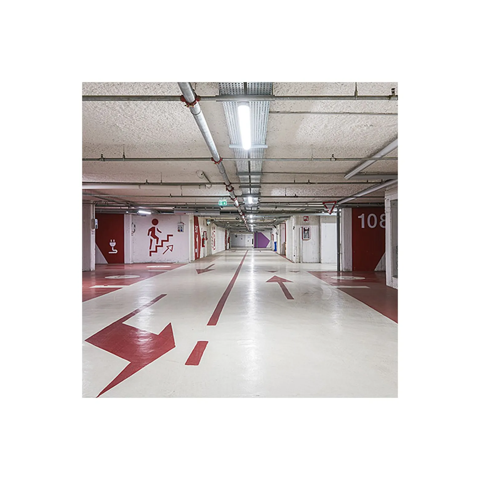 THORNeco LED Allmänbruksarmatur Vattentät Julie 55W 6300lm - 840 Kallvit | 150cm - 3 Timmar Nödbelysning